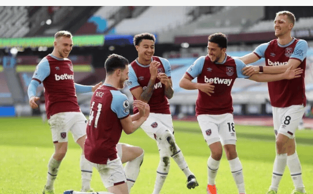 久保建英：堂安律的进球非常漂亮，这种处理方式正是他擅长的